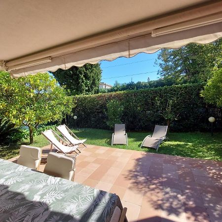 Plage la Salis 3 chambres, Jardin - 3 bedrooms Antibes Buitenkant foto