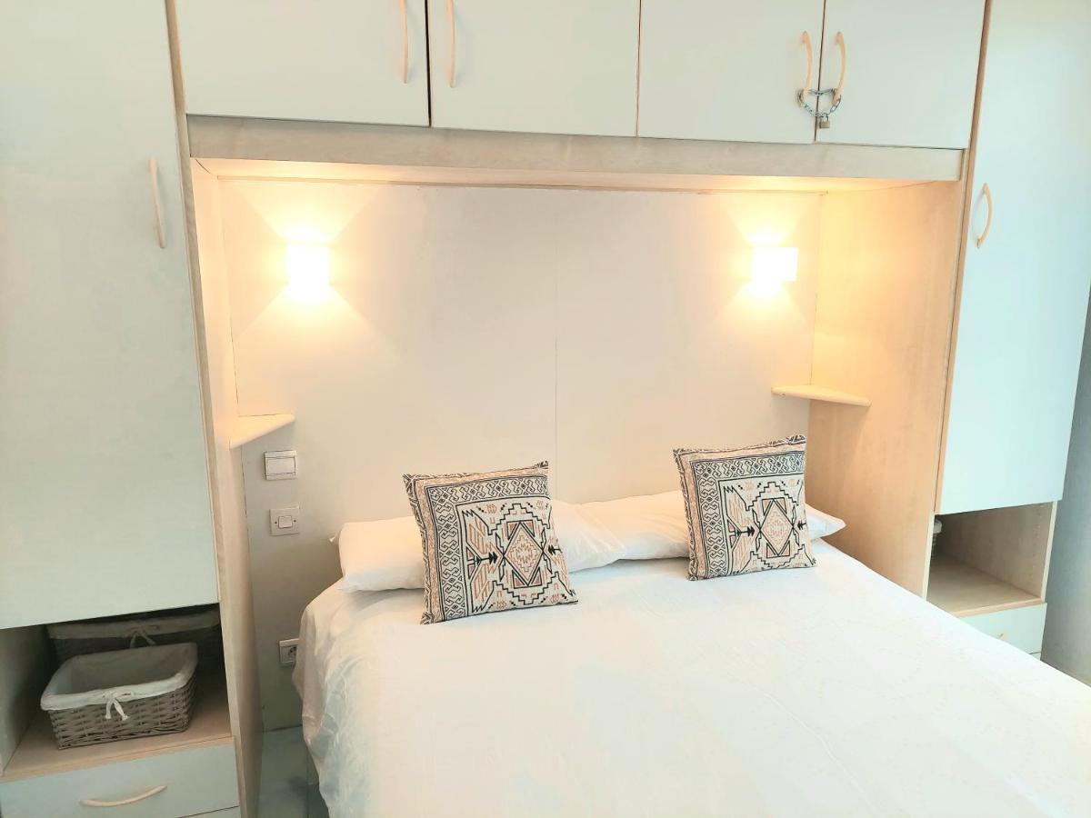 Plage la Salis 3 chambres, Jardin - 3 bedrooms Antibes Buitenkant foto